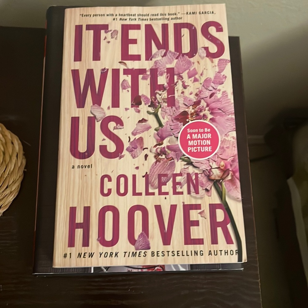 It ends with us by Colleen Hoover